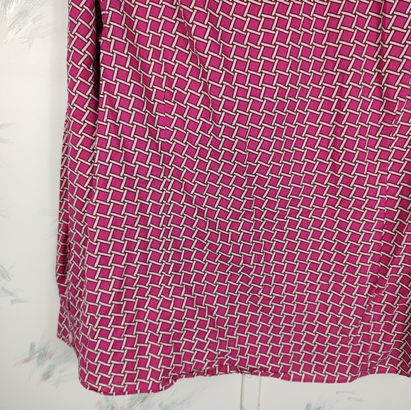 Crown & Ivy Pink Printed Button Down Shirt - Picture 11 of 13